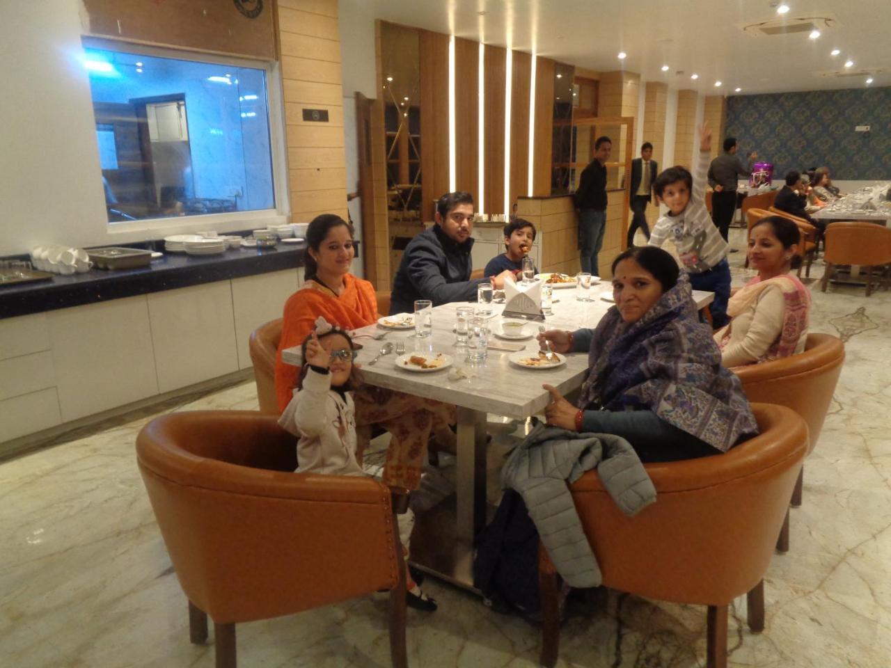County Inn Vaishali Nagar, Jaipur Eksteriør billede
